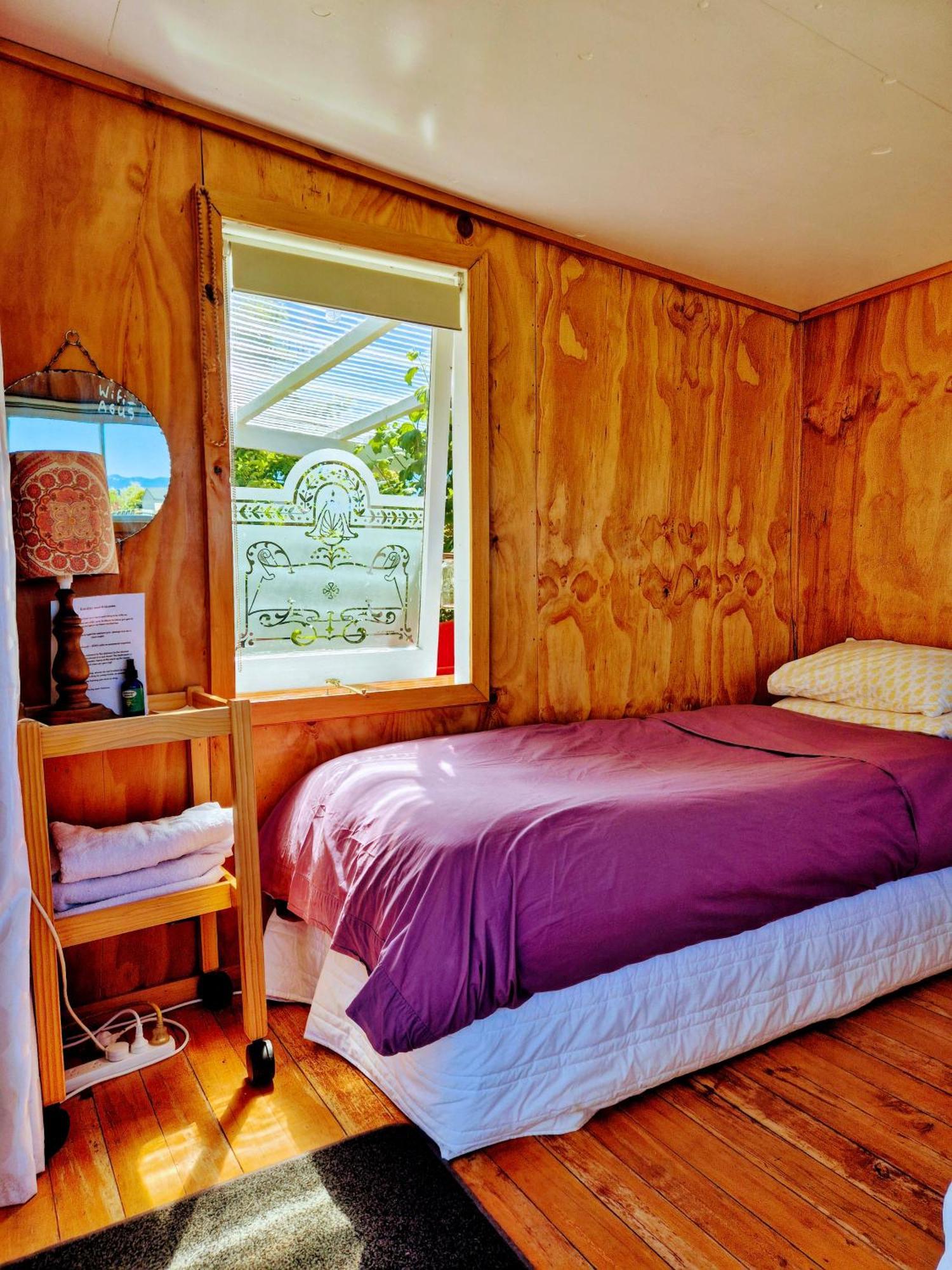 Delightful 1 Bedroom Tiny House, Unique And Memorable Westport Luaran gambar